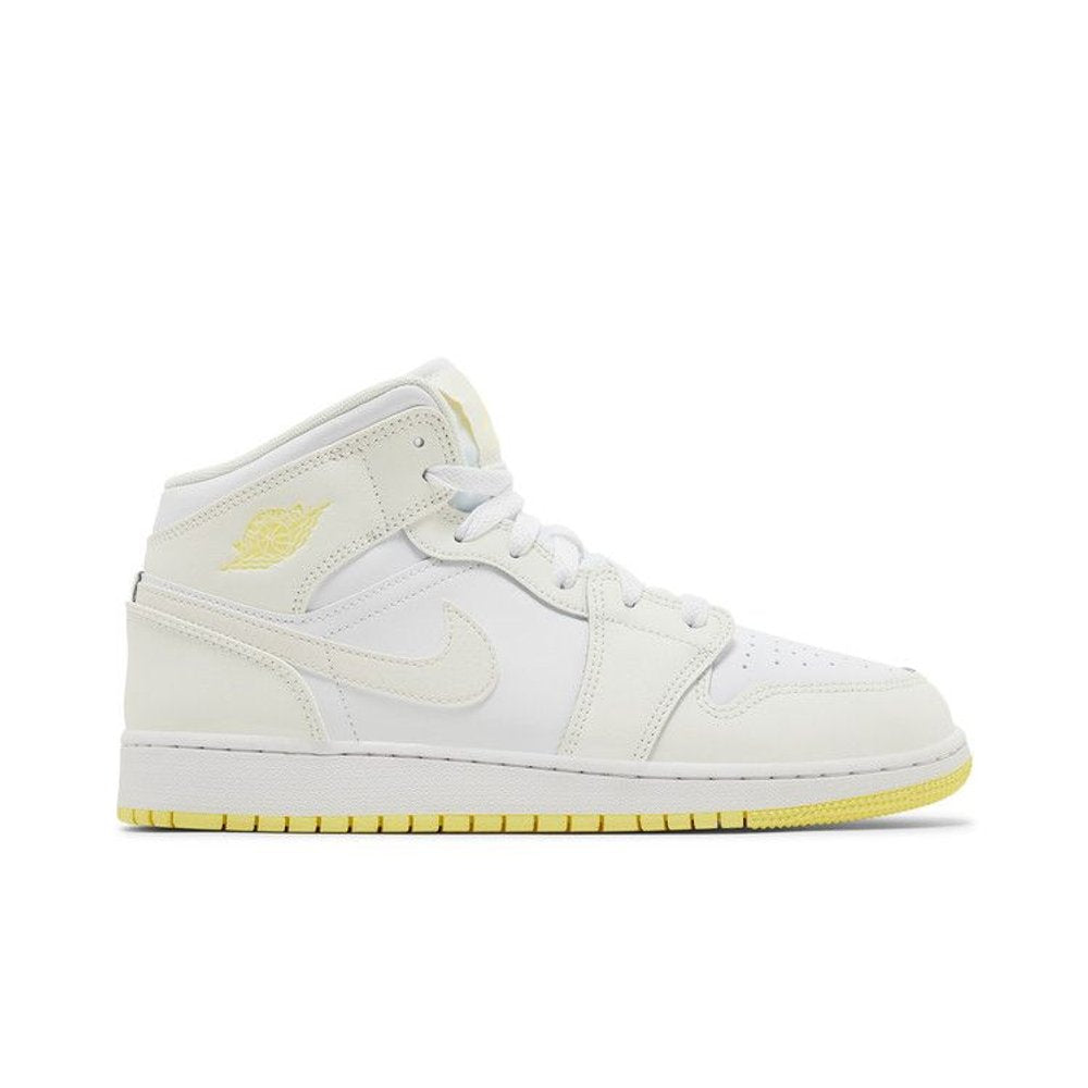 Jordan 1 Mid Sail Light Laser Orange (GS) – boční pohled | Purekickz