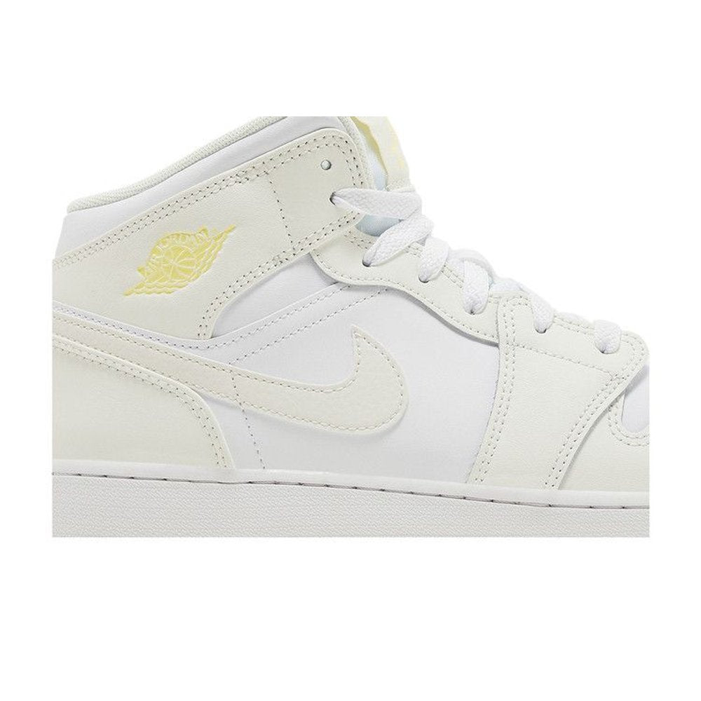 Jordan 1 Mid Sail Light Laser Orange (GS) – detail | Purekickz
