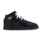Jordan 1 Mid SE Black Metallic Reimagined (GS) – boční pohled | Purekickz