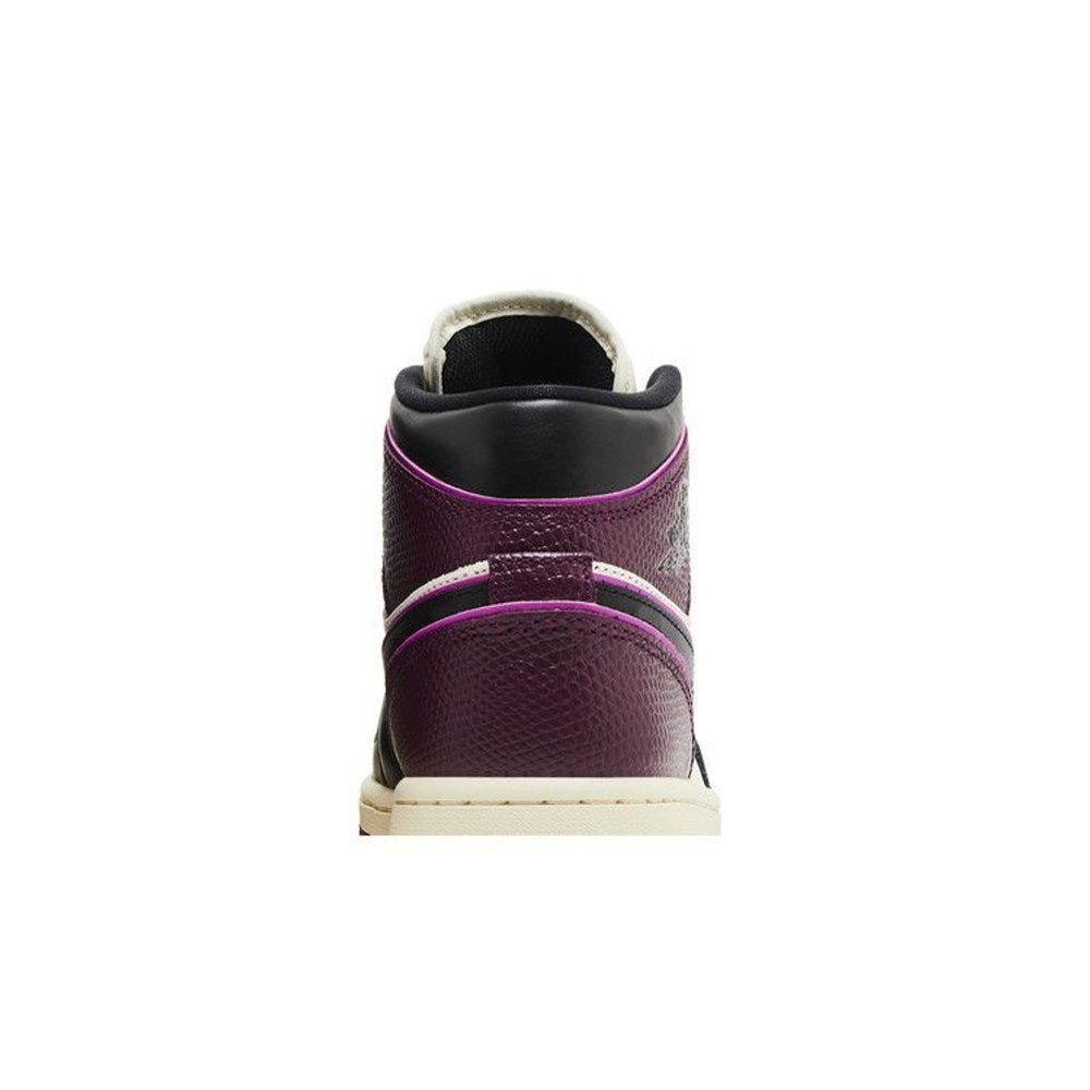 Jordan 1 Mid SE Bordeaux (W) – detail materiálu | Purekickz