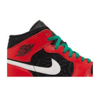 Jordan 1 Mid SE Christmas – detail | Purekickz