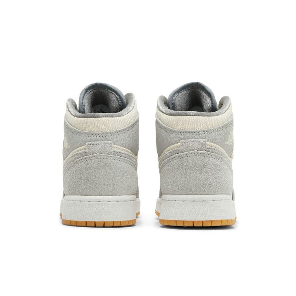 Jordan 1 Mid SE Coconut Milk Particle Grey (GS) – podrážka | Purekickz