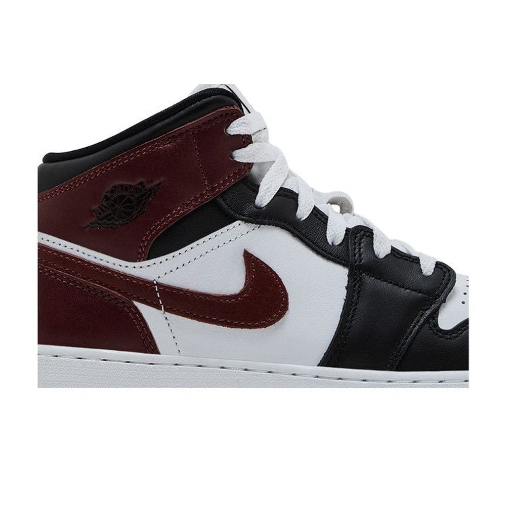 Jordan 1 Mid SE Dark Pony (GS) – detail | Purekickz