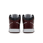 Jordan 1 Mid SE Dark Pony (GS) – podrážka | Purekickz