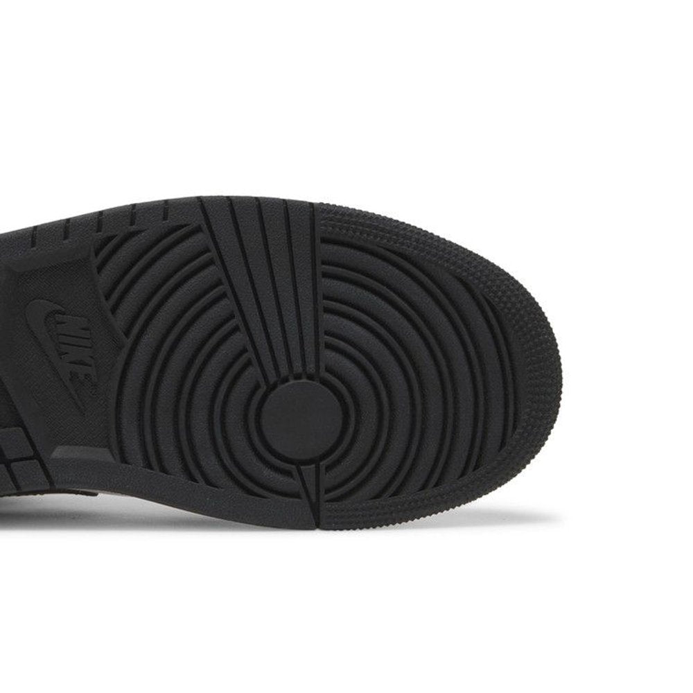Jordan 1 Mid SE Flight Club – pohled shora | Purekickz