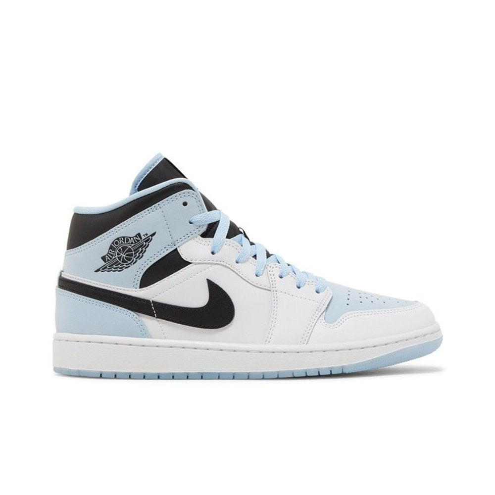 Jordan 1 Mid SE Ice Blue (2023) – boční pohled | Purekickz