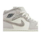Jordan 1 Mid SE Neutral Grey Sail – detail | Purekickz