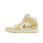 Jordan 1 Mid SE Pale Vanilla Metallic Gold (W) – hlavní pohled | Purekickz