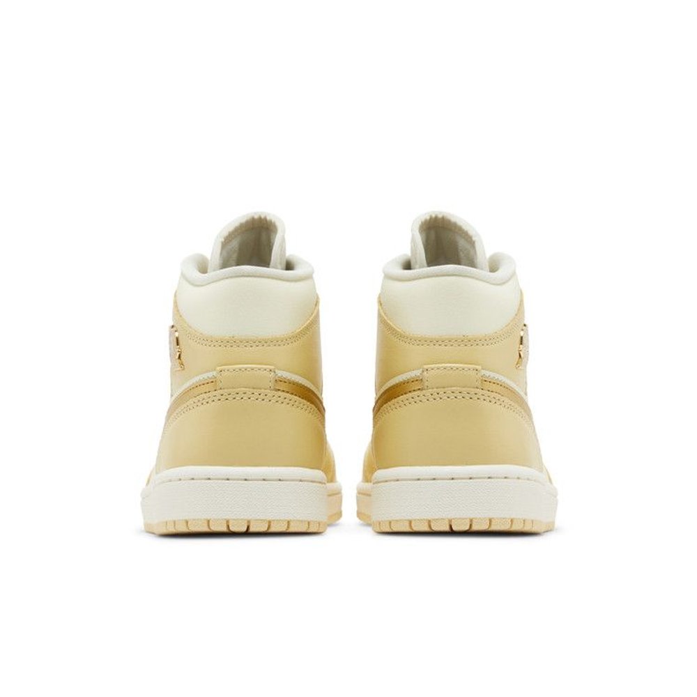 Jordan 1 Mid SE Pale Vanilla Metallic Gold (W) – podrážka | Purekickz