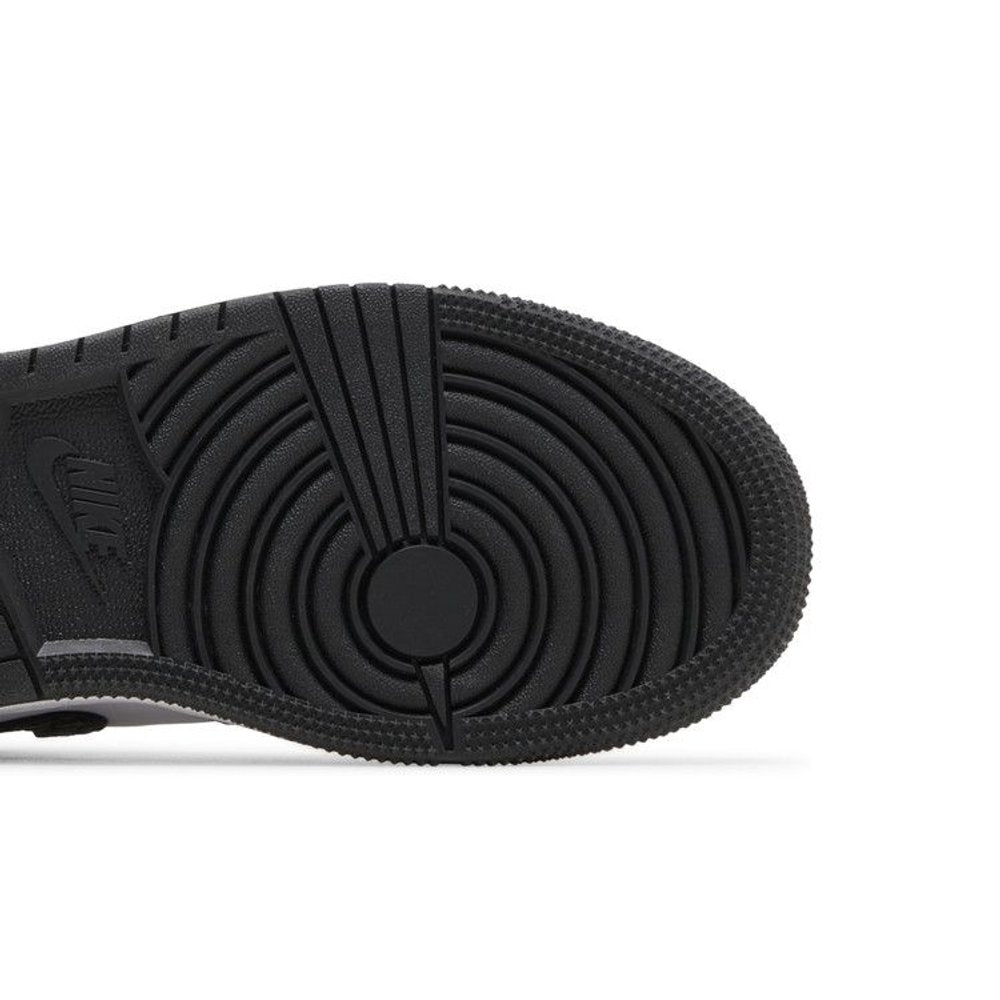 Jordan 1 Mid SE Panda Elephant (GS) – pohled shora | Purekickz