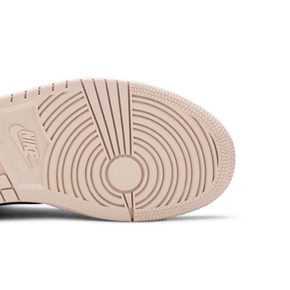 Jordan 1 Mid SE Particle Beige – pohled shora | Purekickz