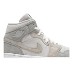 Jordan 1 Mid SE Particle Grey – detail | Purekickz