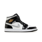 Jordan 1 Mid SE Patent Black White Metallic Silver Metallic Gold – boční pohled | Purekickz