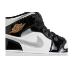Jordan 1 Mid SE Patent Black White Metallic Silver Metallic Gold – detail | Purekickz