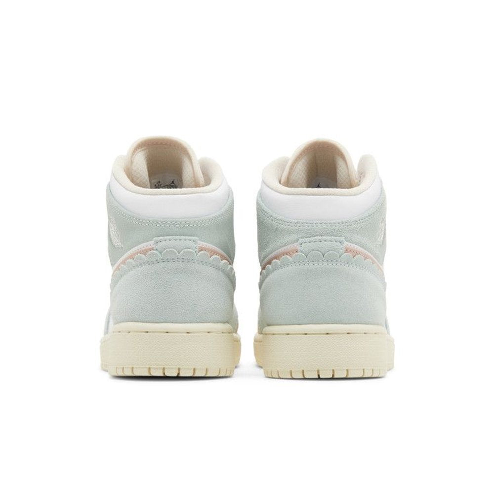 Jordan 1 Mid SE Pink Oxford (GS) – podrážka | Purekickz