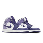 Jordan 1 Mid Sky J Purple (GS) – lifestyle foto | Purekickz