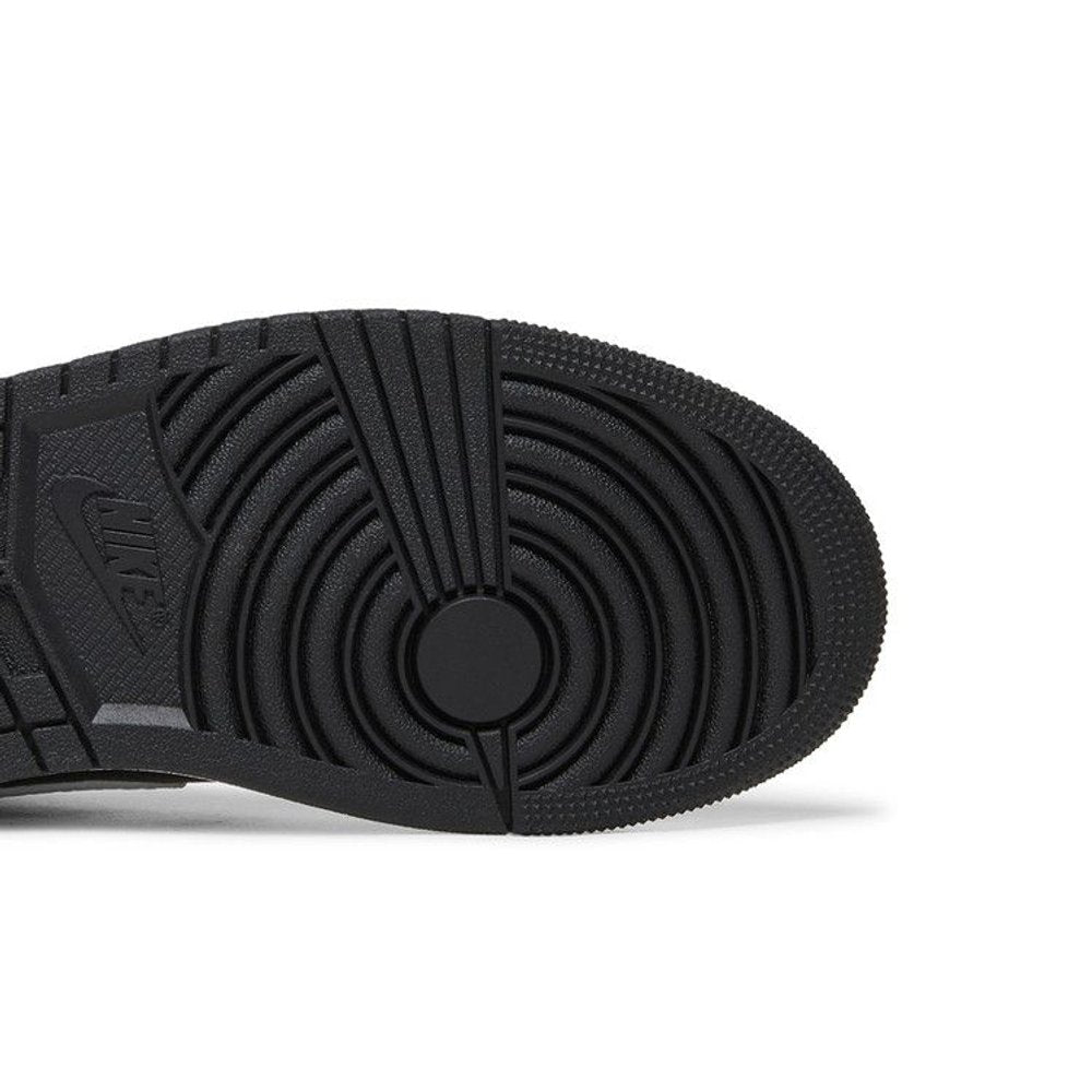 Jordan 1 Mid Split Black White (Women's) – pohled shora | Purekickz