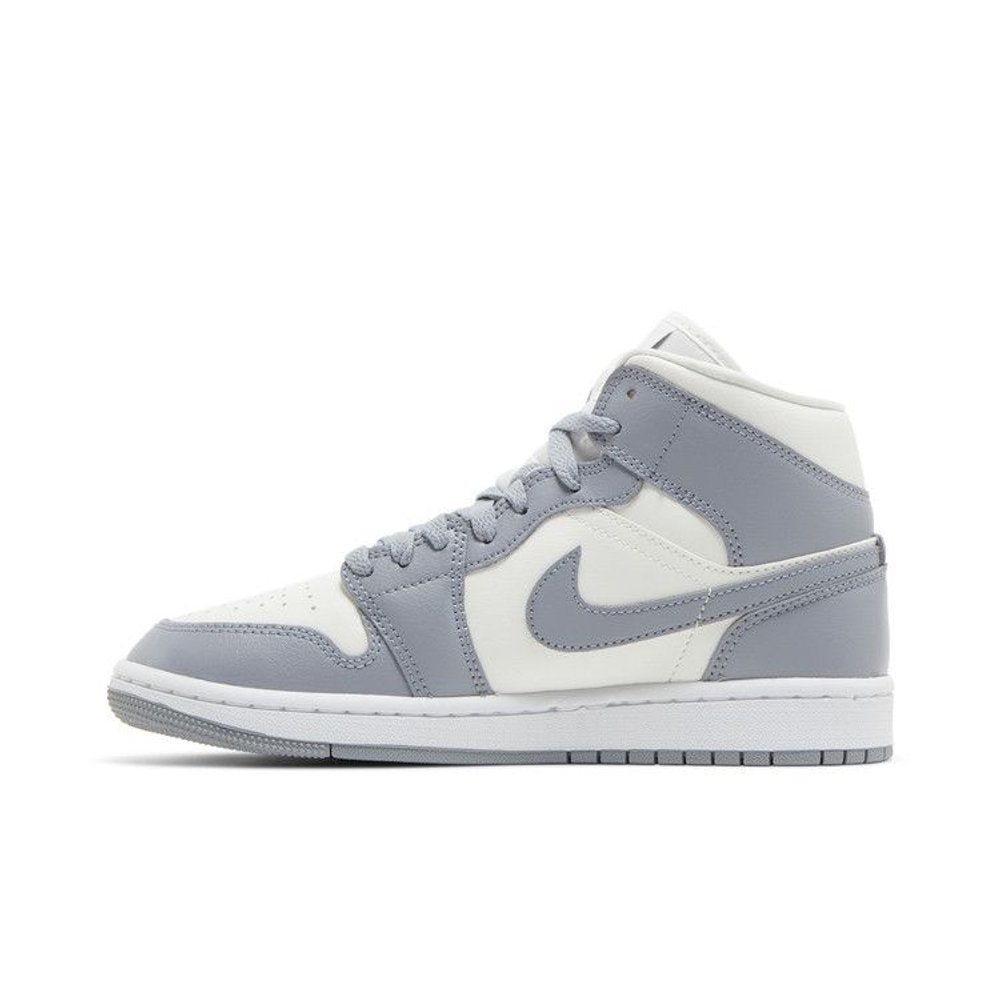 Jordan 1 Mid Stealth – hlavní pohled | Purekickz