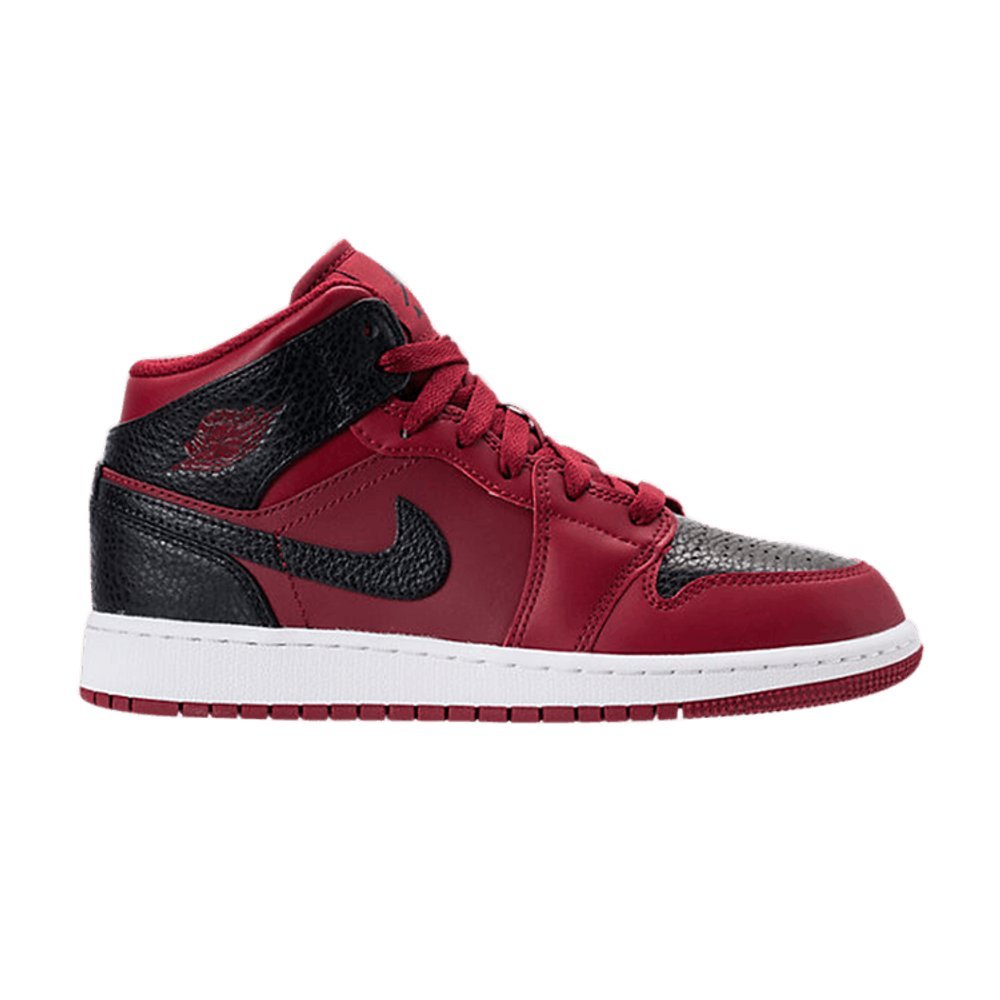 Jordan 1 Mid Team Red Black White (GS) – boční pohled | Purekickz