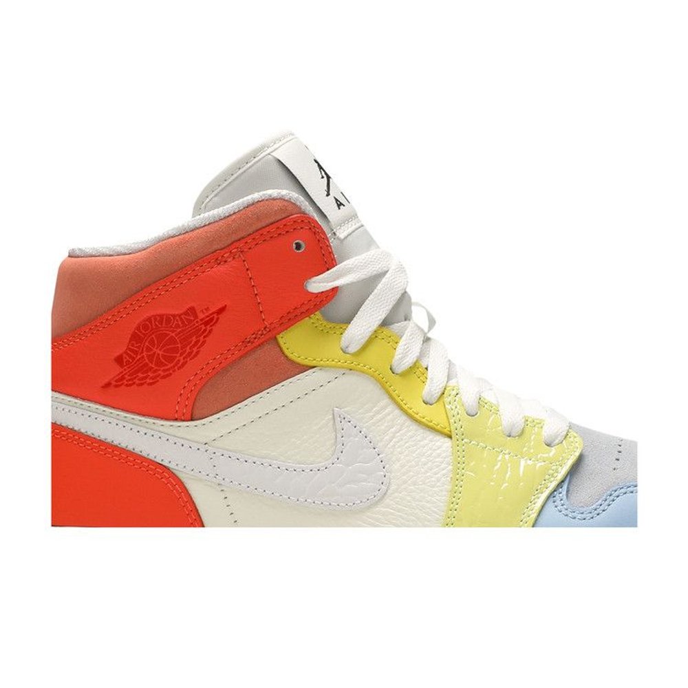 Jordan 1 Mid To My First Coach (W) – detail | Purekickz