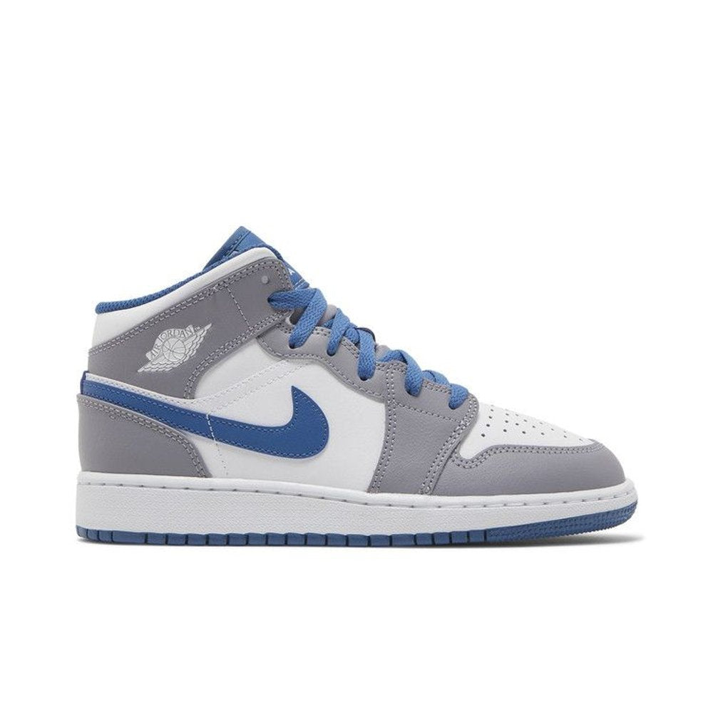 Jordan 1 Mid True Blue Cement (GS) – boční pohled | Purekickz