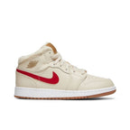 Jordan 1 Mid Utility Fleece Pearl White (GS) – boční pohled | Purekickz