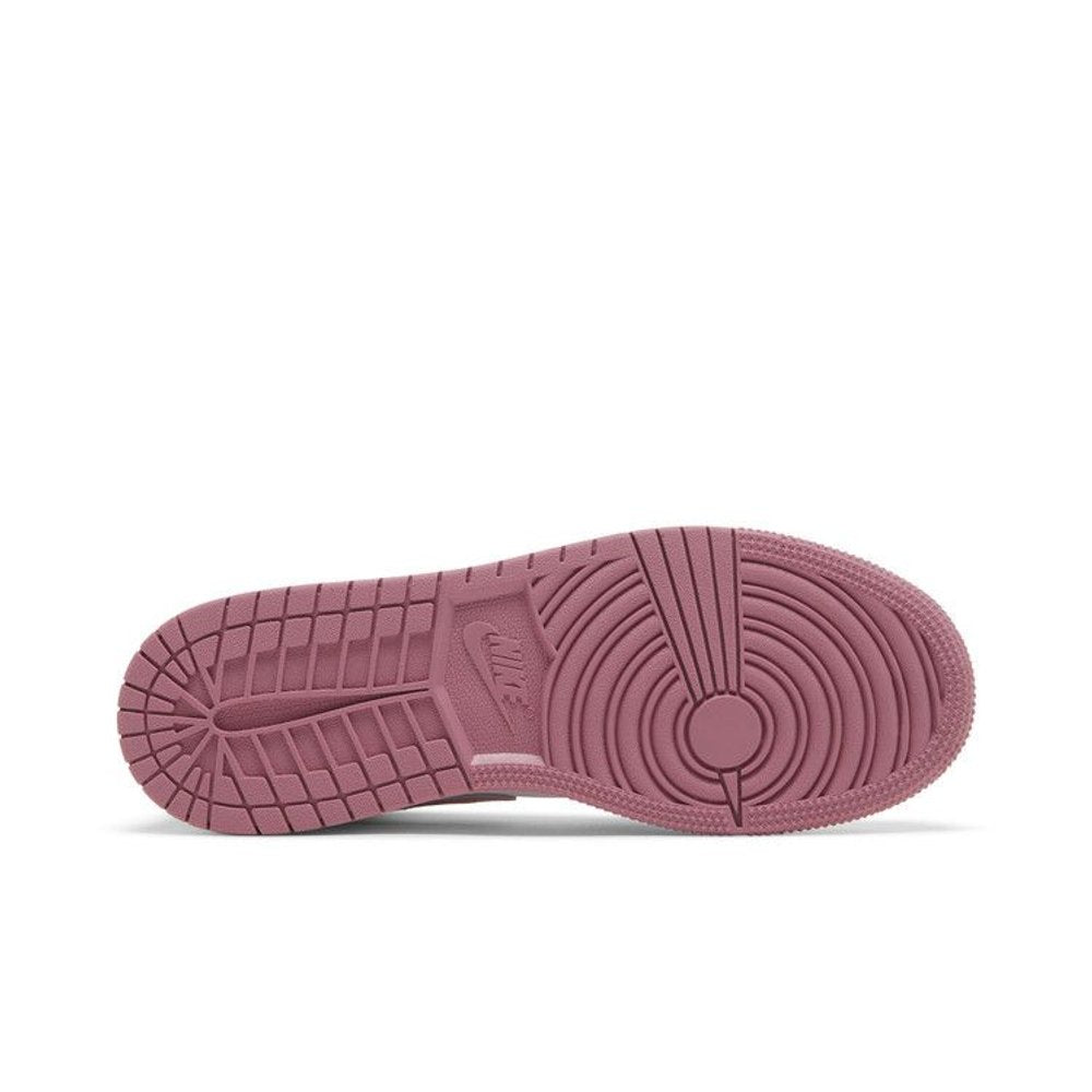 Jordan 1 Mid Valentines Day (2023) (GS) – zadní pohled | Purekickz