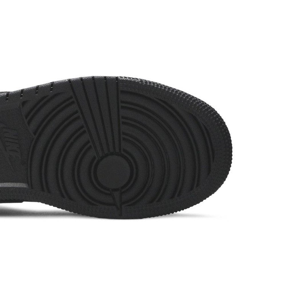 Jordan 1 Mid White Shadow (GS) – pohled shora | Purekickz