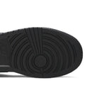 Jordan 1 Mid White Shadow (GS) – pohled shora | Purekickz