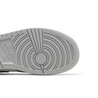 Jordan 1 Mid Wolf Grey Midnight Navy (GS) – pohled shora | Purekickz