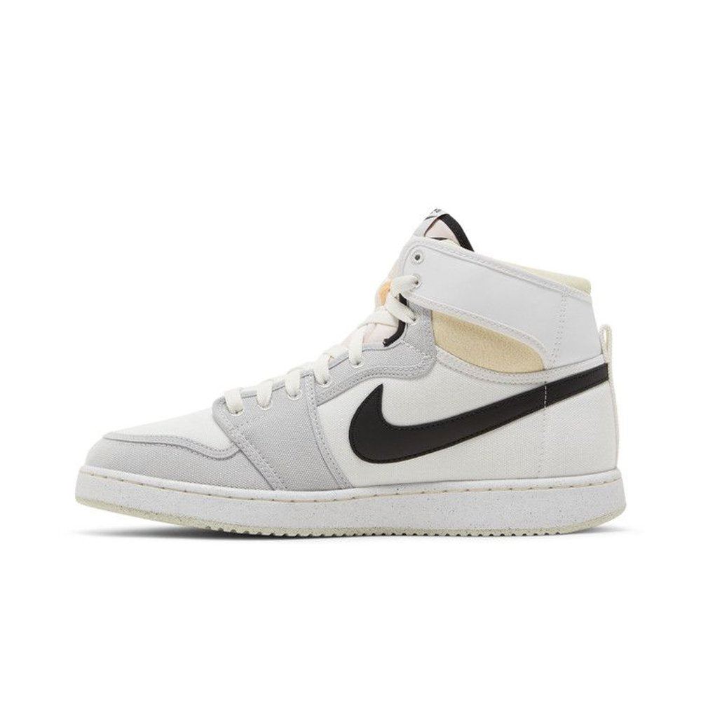 Jordan 1 Retro AJKO White Black Grey Fog – hlavní pohled | Purekickz
