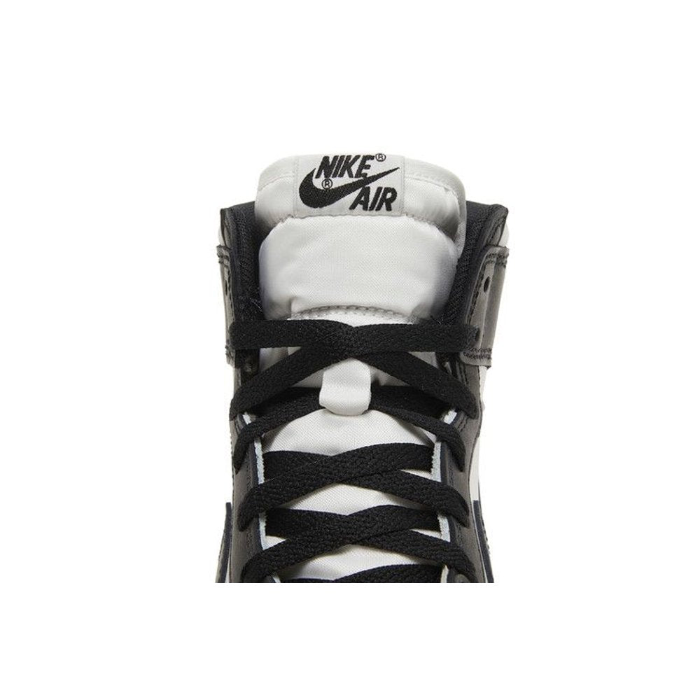 Jordan 1 Retro High '85 Black White (2023) – pohled 10 | Purekickz