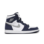 Jordan 1 Retro High CO.JP Midnight Navy (2020) – boční pohled | Purekickz