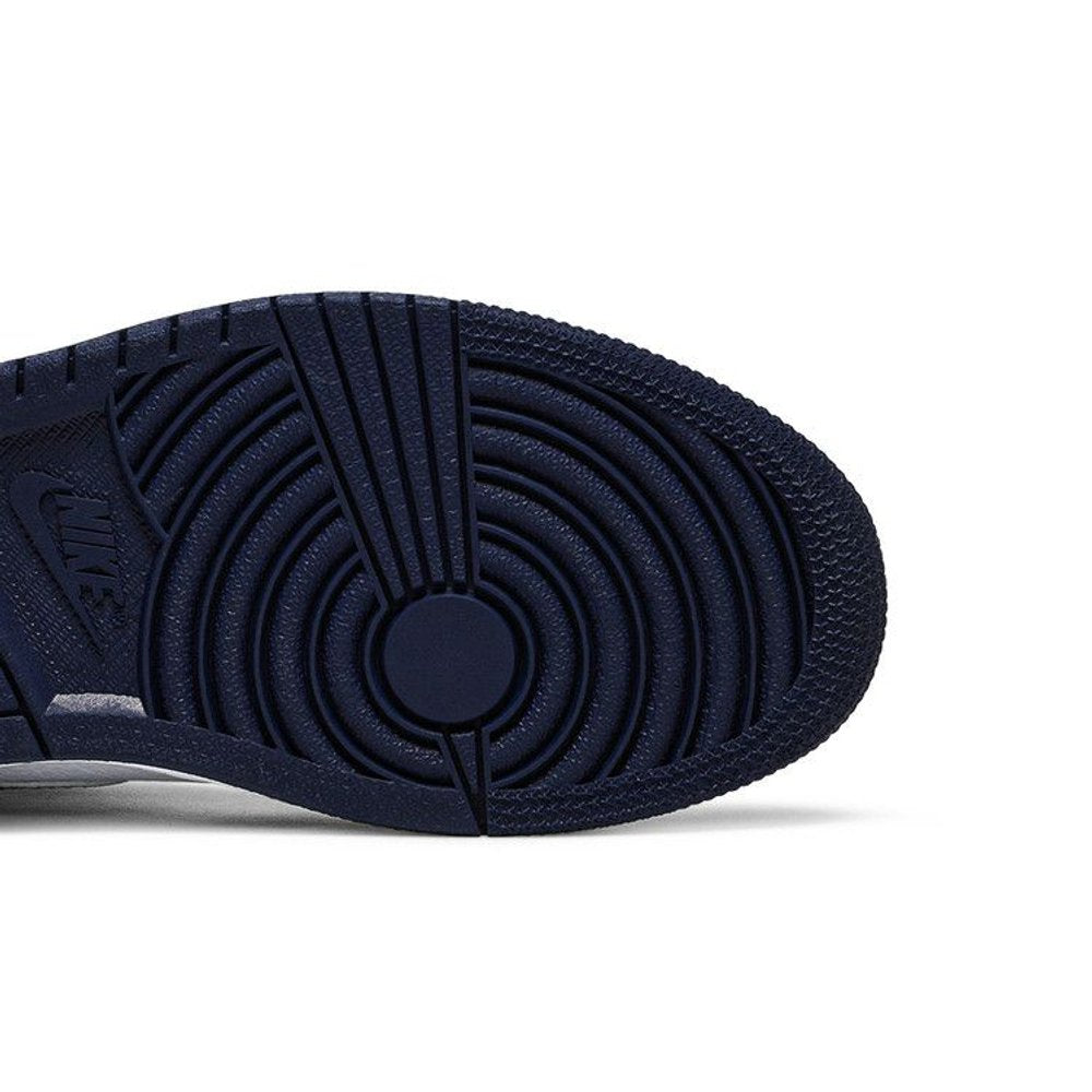 Jordan 1 Retro High CO.JP Midnight Navy (2020) – pohled shora | Purekickz