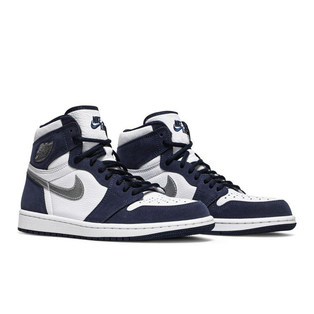 Jordan 1 Retro High CO.JP Midnight Navy (2020) – lifestyle foto | Purekickz