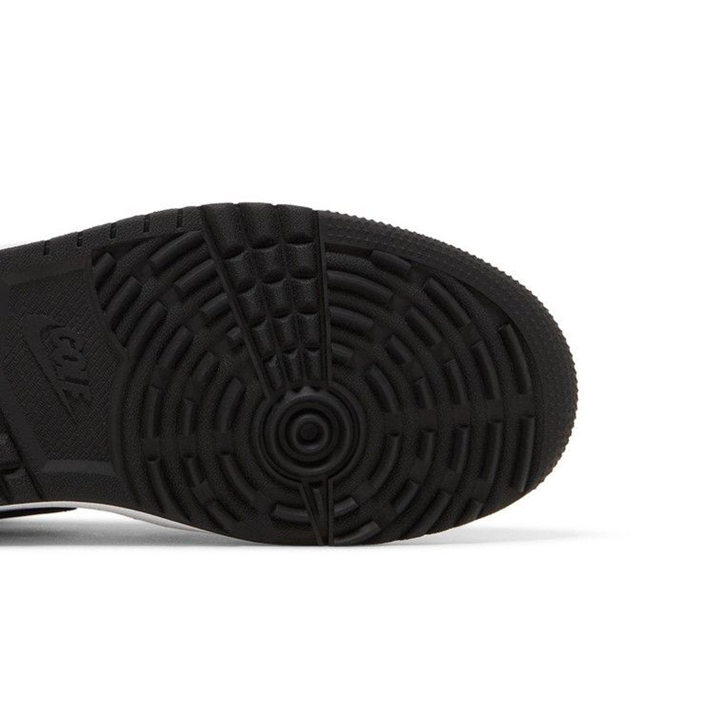 Jordan 1 Retro High Golf Black White – pohled shora | Purekickz