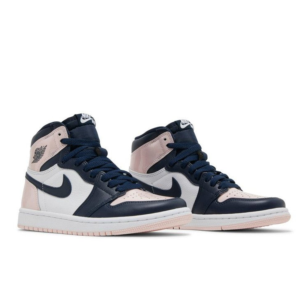 Jordan 1 Retro High OG Atmosphere (W) – lifestyle foto | Purekickz