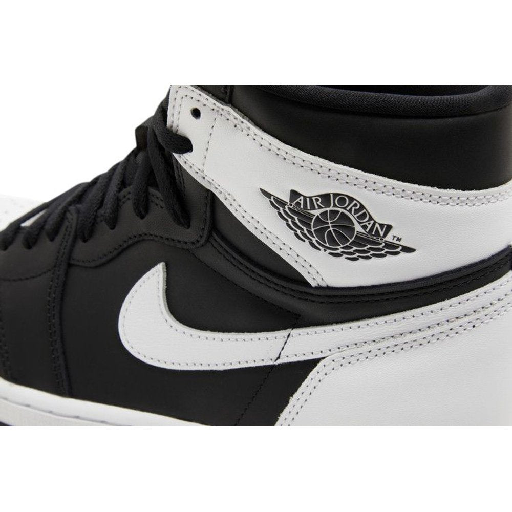 Jordan 1 Retro High OG Black White – pohled 9 | Purekickz