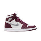 Jordan 1 Retro High OG Bordeaux – boční pohled | Purekickz