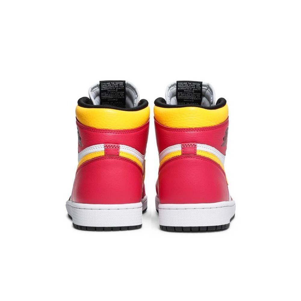 Jordan 1 Retro High OG Light Fusion Red – podrážka | Purekickz