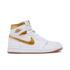 Jordan 1 Retro High OG Metallic Gold (W) – boční pohled | Purekickz