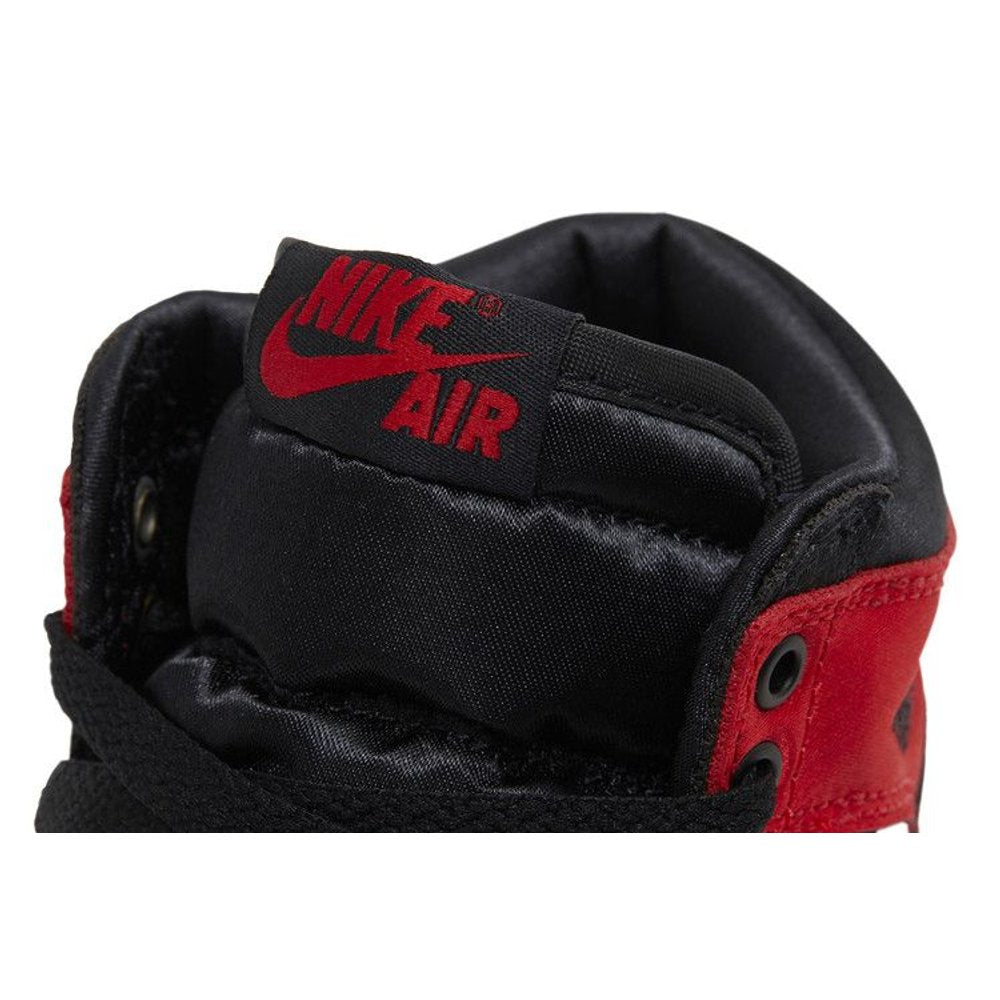 Jordan 1 Retro High OG Satin Bred (W) – pohled 10 | Purekickz