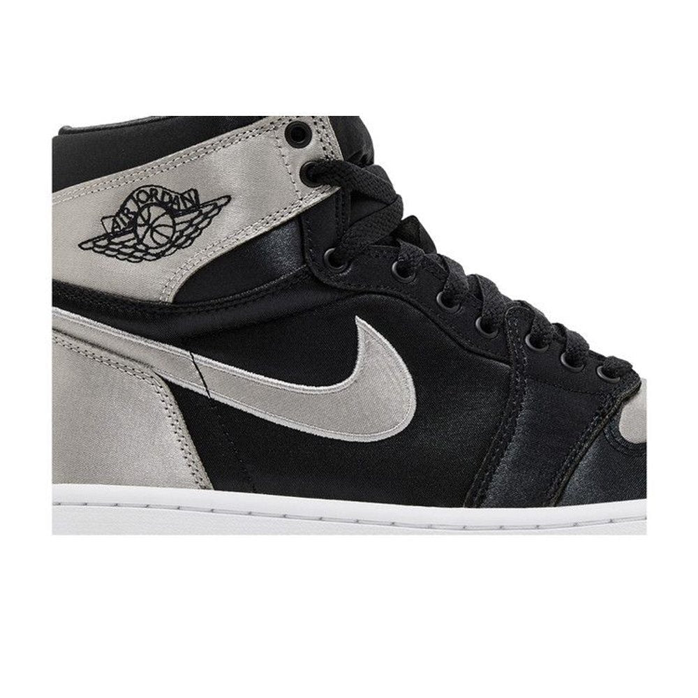 Jordan 1 Retro High OG Satin Shadow – detail | Purekickz