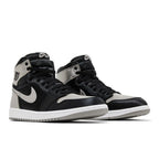 Jordan 1 Retro High OG Satin Shadow – lifestyle foto | Purekickz