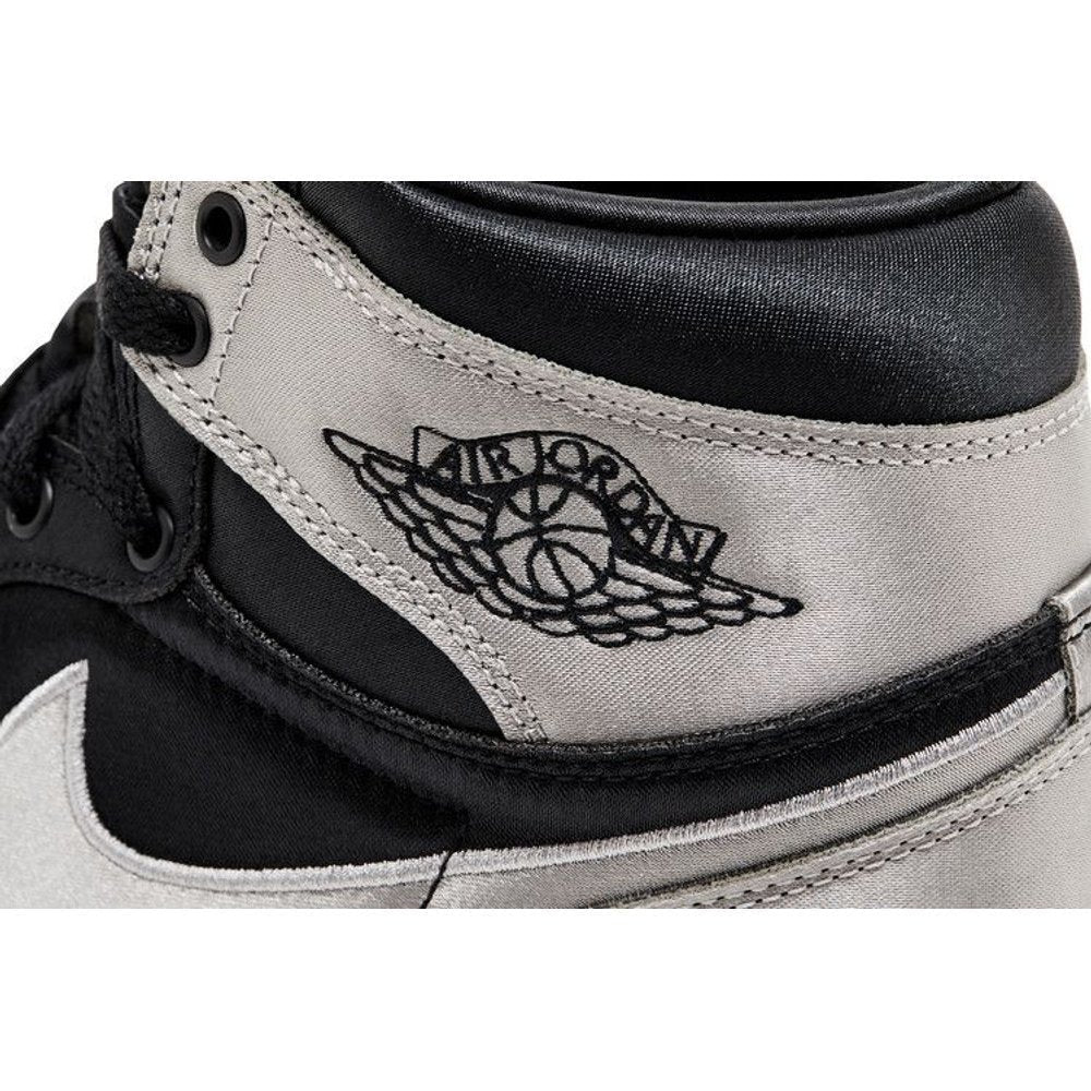 Jordan 1 Retro High OG Satin Shadow – pohled 9 | Purekickz