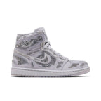 Jordan 1 Retro High OG Swarovski Vast Grey (W) – boční pohled | Purekickz