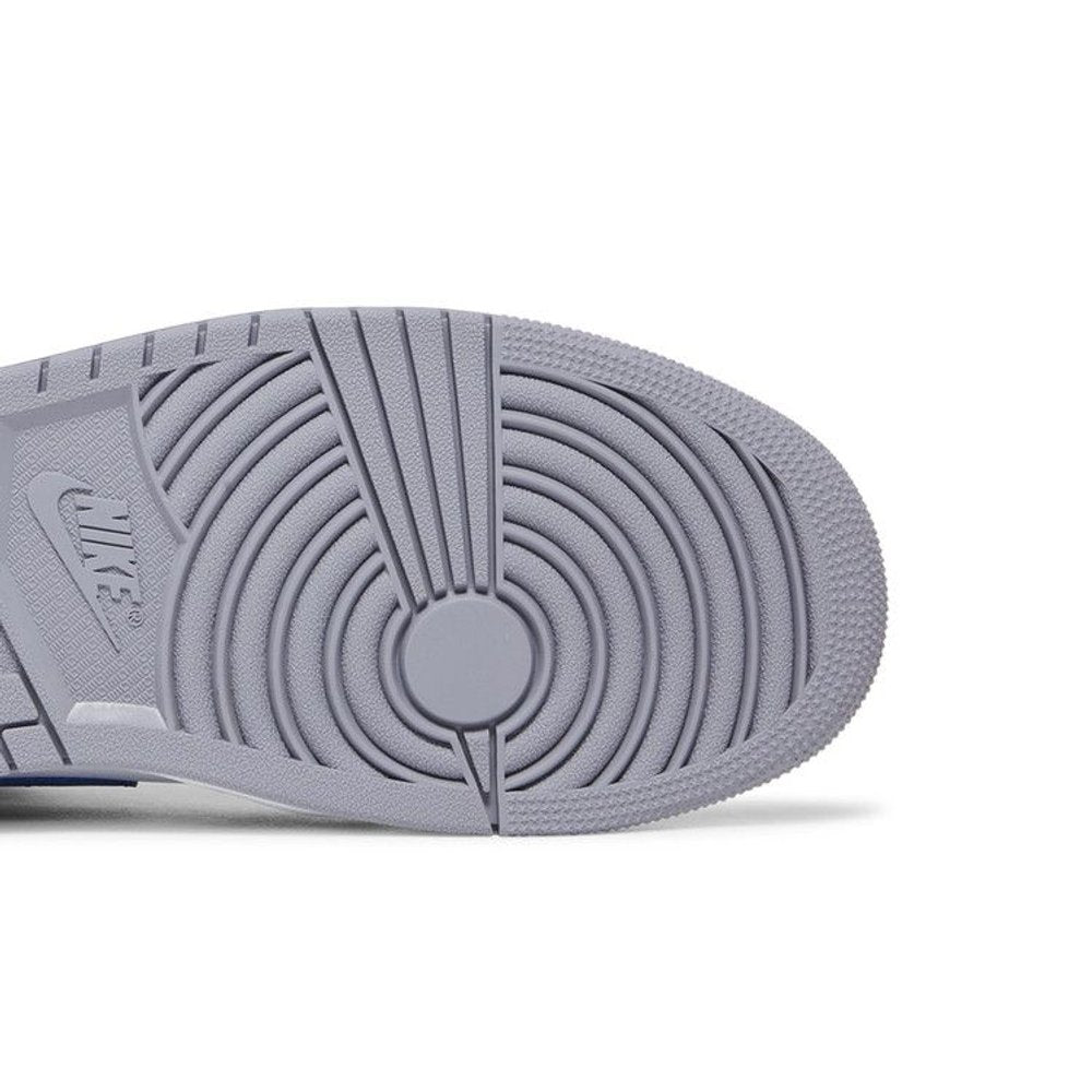 Jordan 1 Retro High OG True Blue – pohled shora | Purekickz