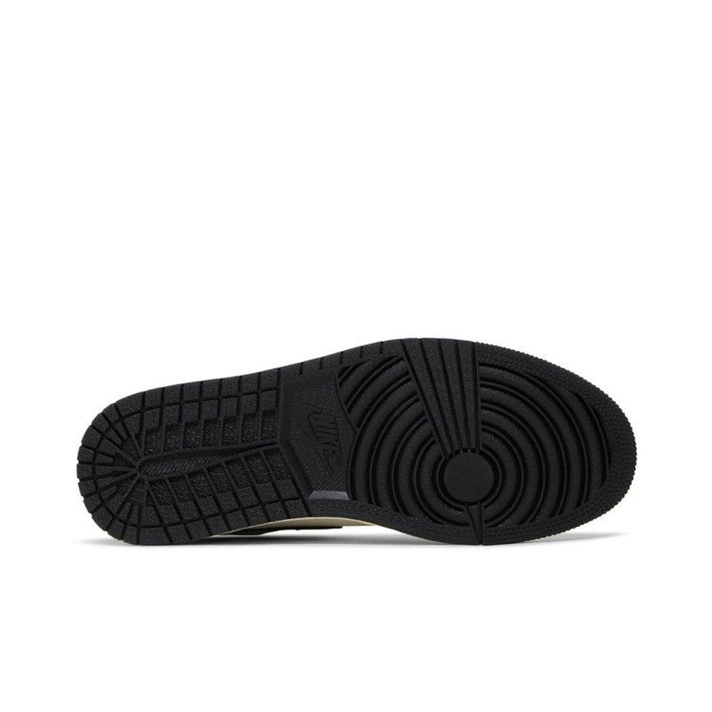 Jordan 1 Retro High OG Visionaire – zadní pohled | Purekickz