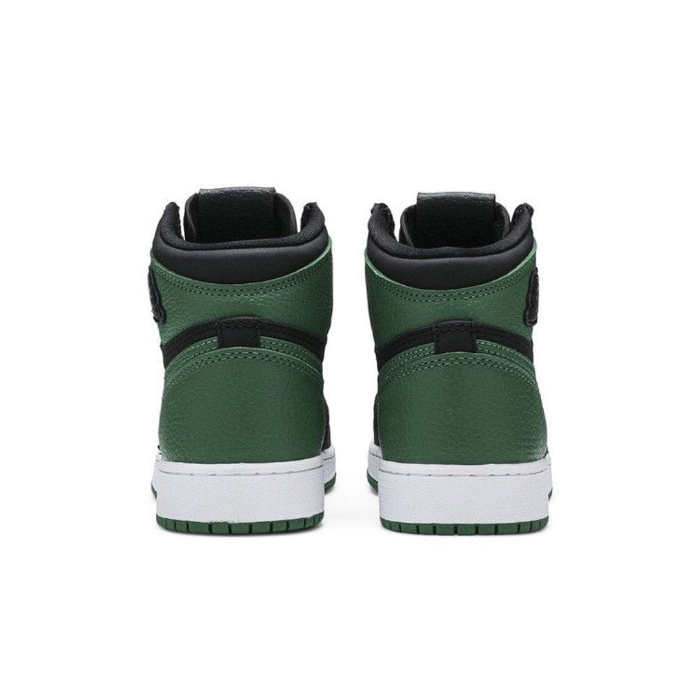Jordan 1 Retro High Pine Green Black (GS) – pohled shora | Purekickz