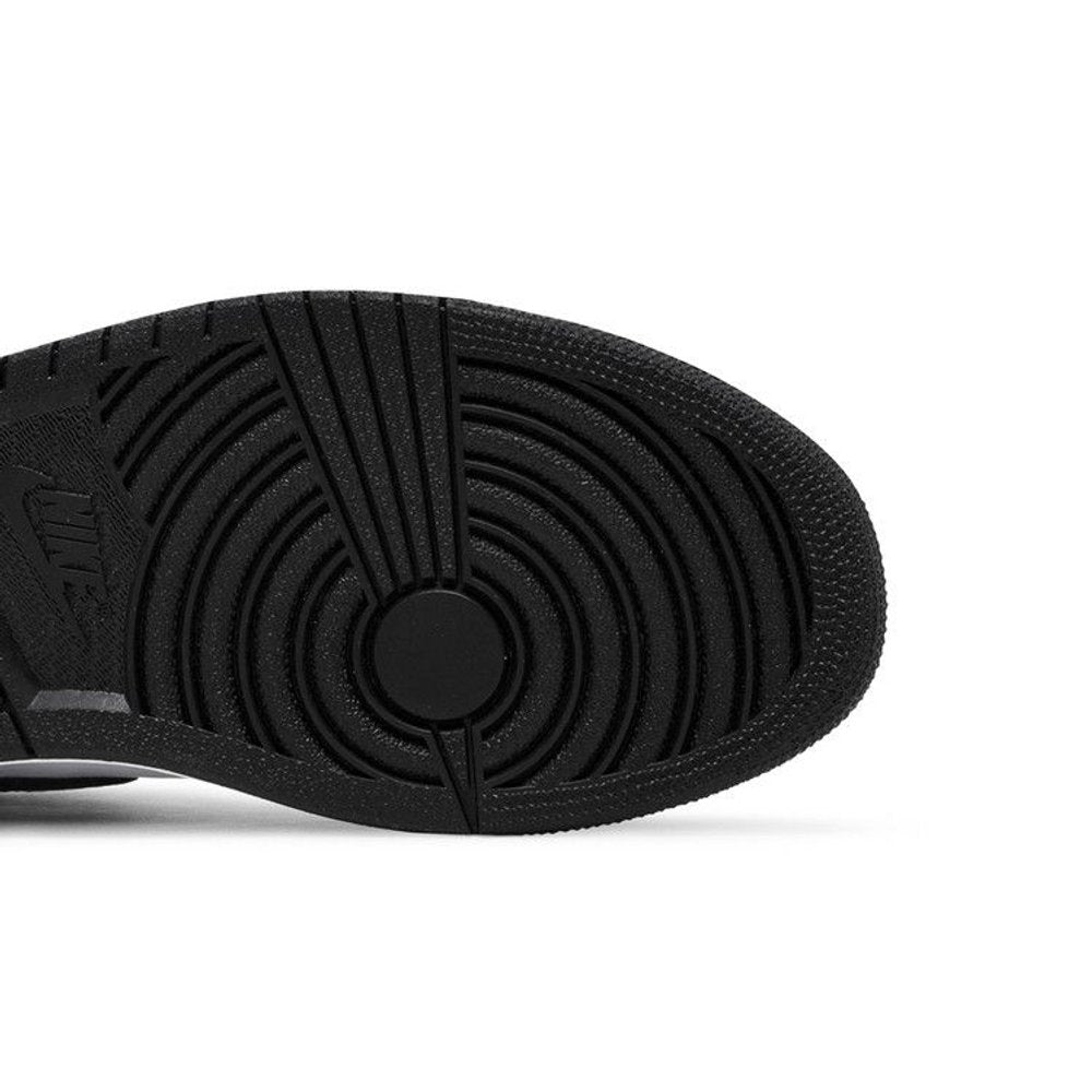 Jordan 1 Retro High Satin Snake Chicago – pohled shora | Purekickz